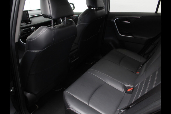 Toyota RAV4 2.5 Hybrid Style CARPLAY | LMV18 | CLIMATE | LED | ADAPCRUISE | LEDER | ELECAKLEP | AFNTRHAAK | NAVI | 360CAMERA | STOELVERW