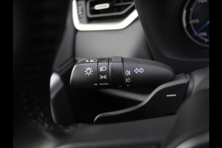 Toyota RAV4 2.5 Hybrid Style CARPLAY | LMV18 | CLIMATE | LED | ADAPCRUISE | LEDER | ELECAKLEP | AFNTRHAAK | NAVI | 360CAMERA | STOELVERW