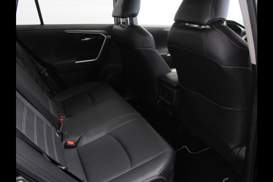 Toyota RAV4 2.5 Hybrid Style CARPLAY | LMV18 | CLIMATE | LED | ADAPCRUISE | LEDER | ELECAKLEP | AFNTRHAAK | NAVI | 360CAMERA | STOELVERW