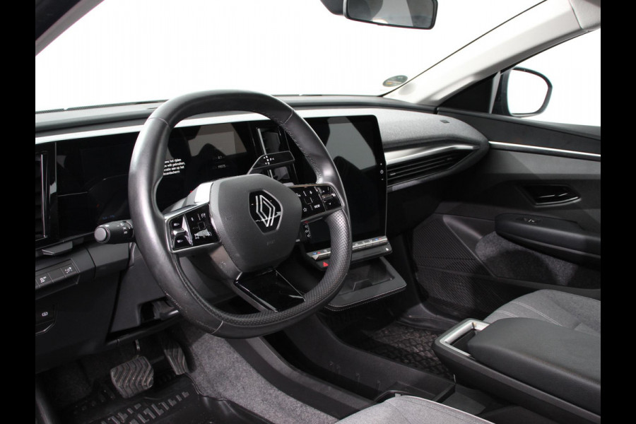 Renault Mégane E-Tech Comfort range Evolution 60 kWh Climate control Adaptieve cruise control Parkeersensoren Camera LED Apple Carplay/ Android Auto