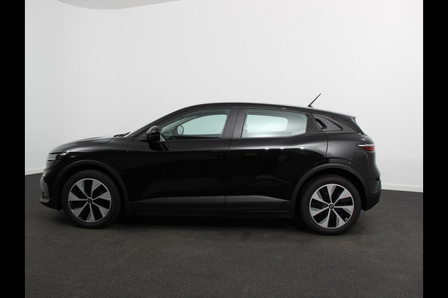 Renault Mégane E-Tech Comfort range Evolution 60 kWh Climate control Adaptieve cruise control Parkeersensoren Camera LED Apple Carplay/ Android Auto