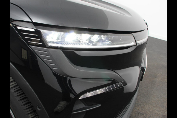 Renault Mégane E-Tech Comfort range Evolution 60 kWh Climate control Adaptieve cruise control Parkeersensoren Camera LED Apple Carplay/ Android Auto