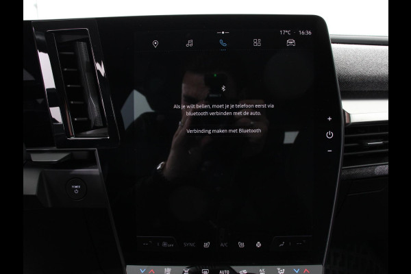 Renault Mégane E-Tech Comfort range Evolution 60 kWh Climate control Adaptieve cruise control Parkeersensoren Camera LED Apple Carplay/ Android Auto