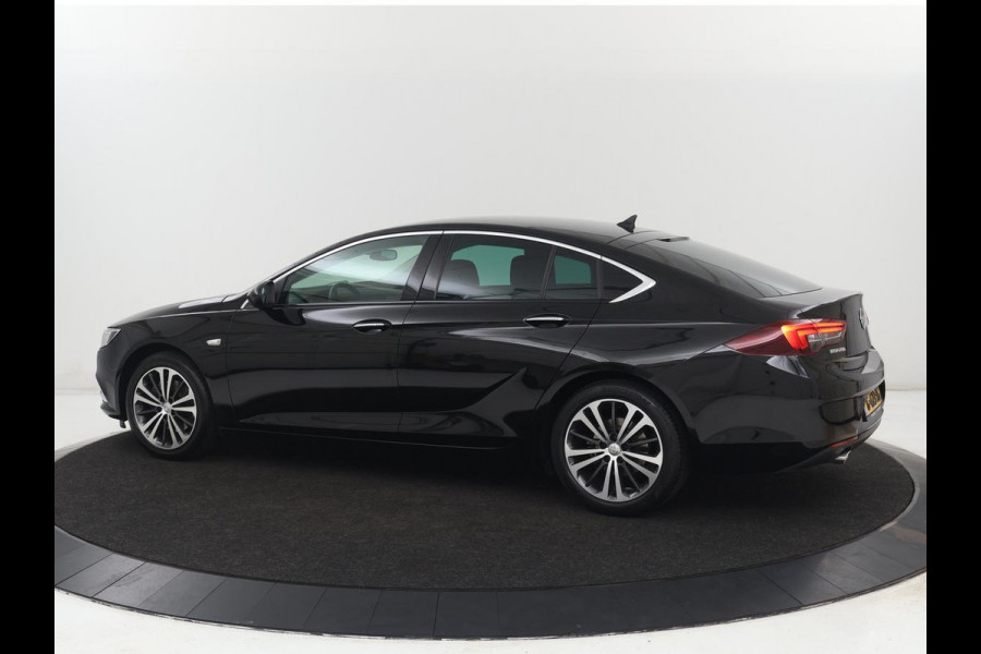 Opel Insignia 1.6 Turbo Innovation | 1e eigenaar | 55.500km NAP | Head-Up | Matrix-LED | Carplay | Navigatie | Camera | Keyless | Dodehoek detectie | Parkeerhulp | Cruise control | Climate control