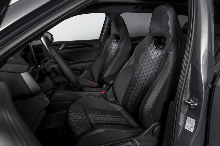 Volkswagen Tayron 1.5 eHybrid 272 PK R-Line | Black Style Pakket | S/K-Panodak | Elek. Trekhaak | Dig. Cockpit | Adapt. Cruise | Stoel-+Stuurverw. | Camera | App. Connect | ECC | Elek. Klep | LM 20" | 5958