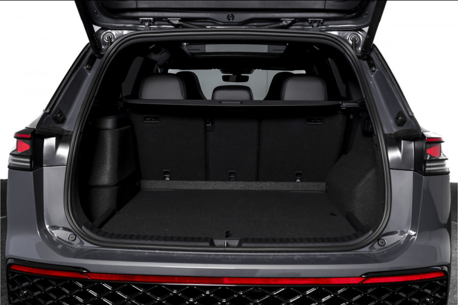 Volkswagen Tayron 1.5 eHybrid 272 PK R-Line | Black Style Pakket | S/K-Panodak | Elek. Trekhaak | Dig. Cockpit | Adapt. Cruise | Stoel-+Stuurverw. | Camera | App. Connect | ECC | Elek. Klep | LM 20" | 5958