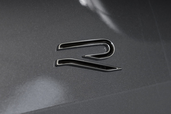 Volkswagen Tayron 1.5 eHybrid 272 PK R-Line | Black Style Pakket | S/K-Panodak | Elek. Trekhaak | Dig. Cockpit | Adapt. Cruise | Stoel-+Stuurverw. | Camera | App. Connect | ECC | Elek. Klep | LM 20" | 5958