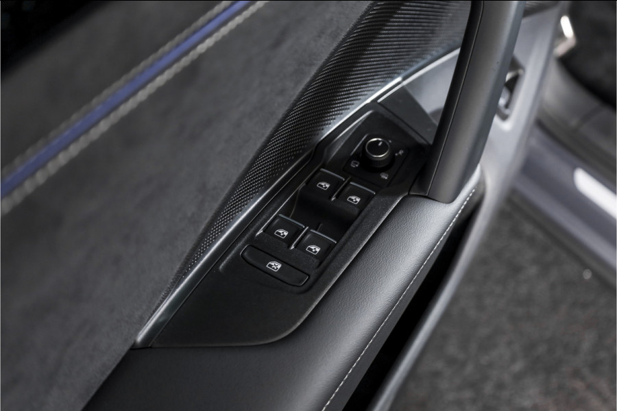 Volkswagen Tayron 1.5 eHybrid 272 PK R-Line | Black Style Pakket | S/K-Panodak | Elek. Trekhaak | Dig. Cockpit | Adapt. Cruise | Stoel-+Stuurverw. | Camera | App. Connect | ECC | Elek. Klep | LM 20" | 5958