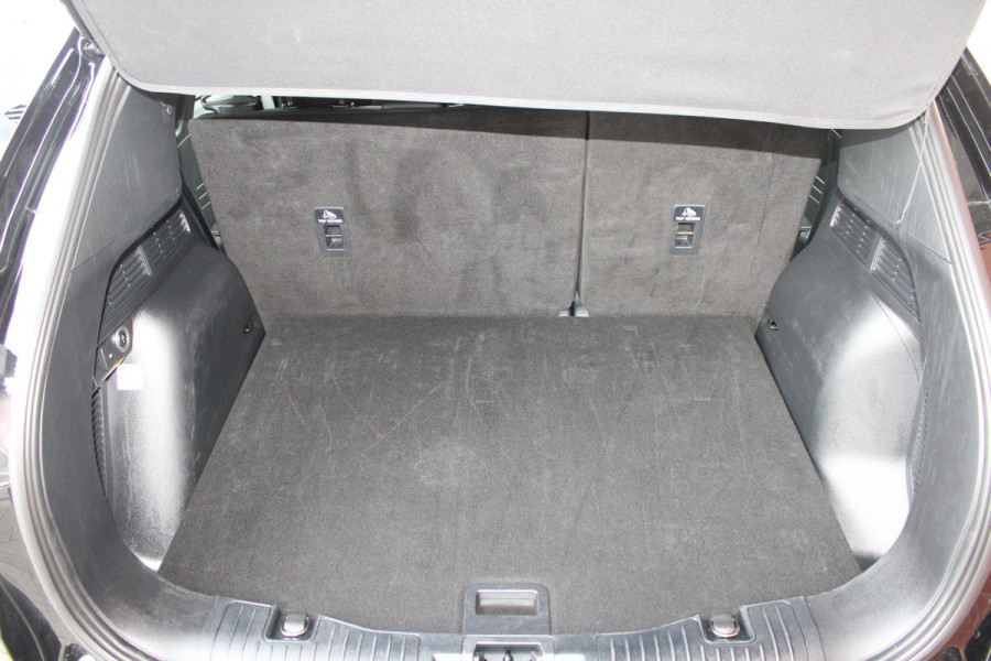 Ford Kuga 2.5 PHEV ST-Line | Trekhaak electrisch wegklapbaar | Winter Pack | Camera | Privacy Glass | Bellen voor bezichtiging