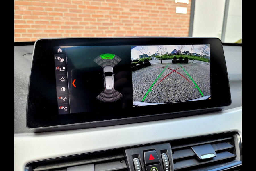 BMW X1 XDrive25e Pano, HUD, Cam, Harman, M-stuur, Leer