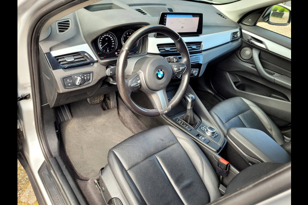 BMW X1 XDrive25e Pano, HUD, Cam, Harman, M-stuur, Leer