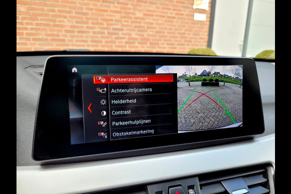 BMW X1 XDrive25e Pano, HUD, Cam, Harman, M-stuur, Leer