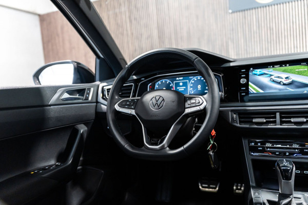Volkswagen Taigo 1.5 TSI R-Line DSG PANO IQ CAMERA