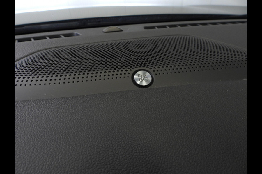 Ford Kuga 2.5 PHEV Plug-In ST-Line X NAVI/CAMERA/B&O/LED/18"LMV!