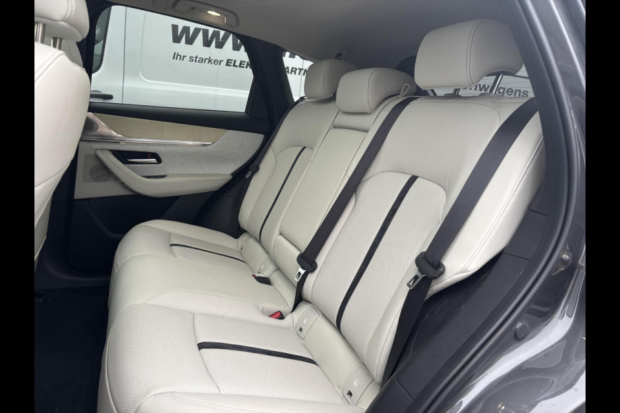 Mazda CX-60 2.5 e-SkyActiv PHEV Takumi | Panoramadak / Kanteldak (Glas) |  360 graden camera | Achteruitrijcamera | Stoelverwarming |  Adaptieve Cruise Control