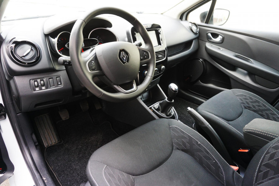 Renault Clio Estate 0.9 TCe Limited |CARPLAY |DEALER ONDERH.|TREKHAAK!