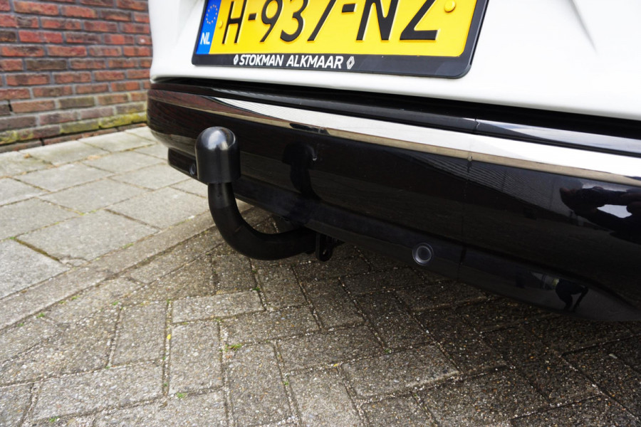 Renault Clio Estate 0.9 TCe Limited |CARPLAY |DEALER ONDERH.|TREKHAAK!