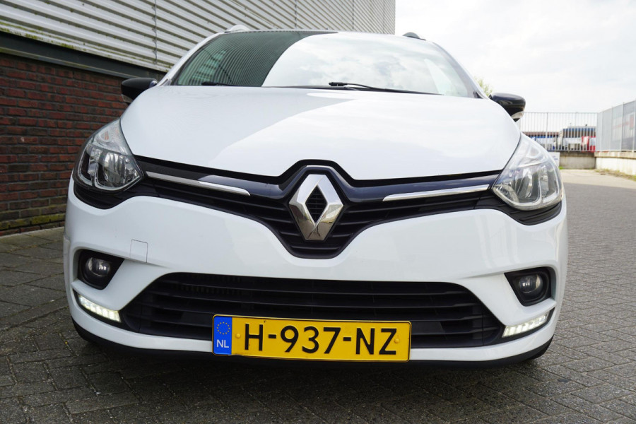Renault Clio Estate 0.9 TCe Limited |CARPLAY |DEALER ONDERH.|TREKHAAK!