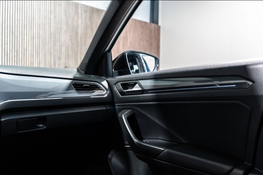 Volkswagen T-Roc 1.5 TSI 3x R-Line 2020 DSG LED PANO