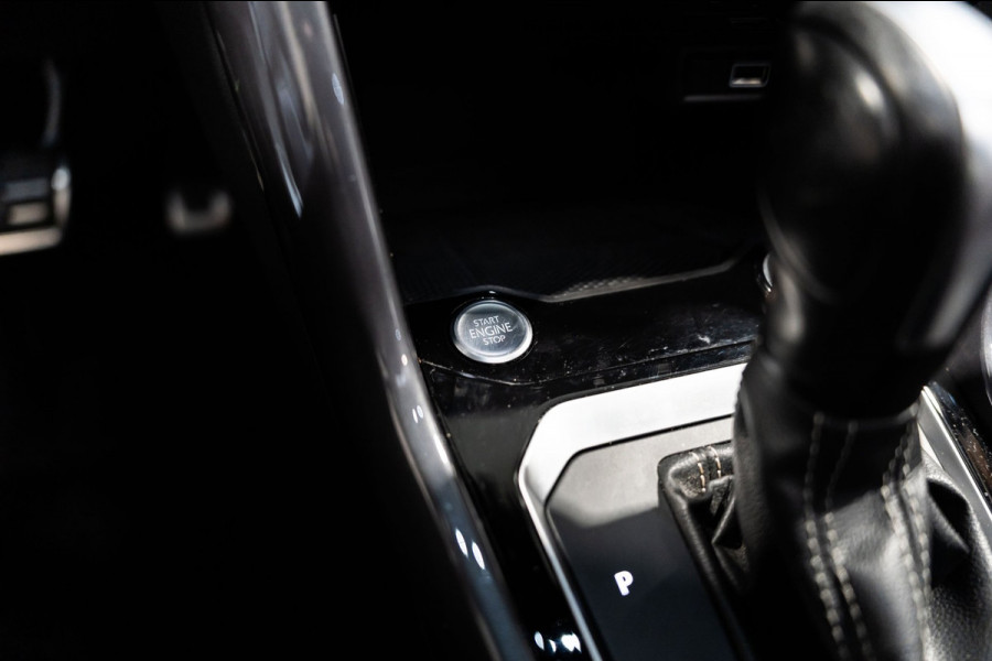 Volkswagen T-Roc 1.5 TSI 3x R-Line 2020 DSG LED PANO