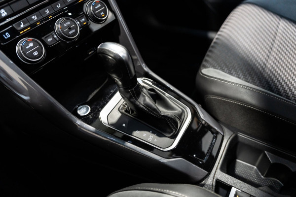 Volkswagen T-Roc 1.5 TSI 3x R-Line 2020 DSG LED PANO