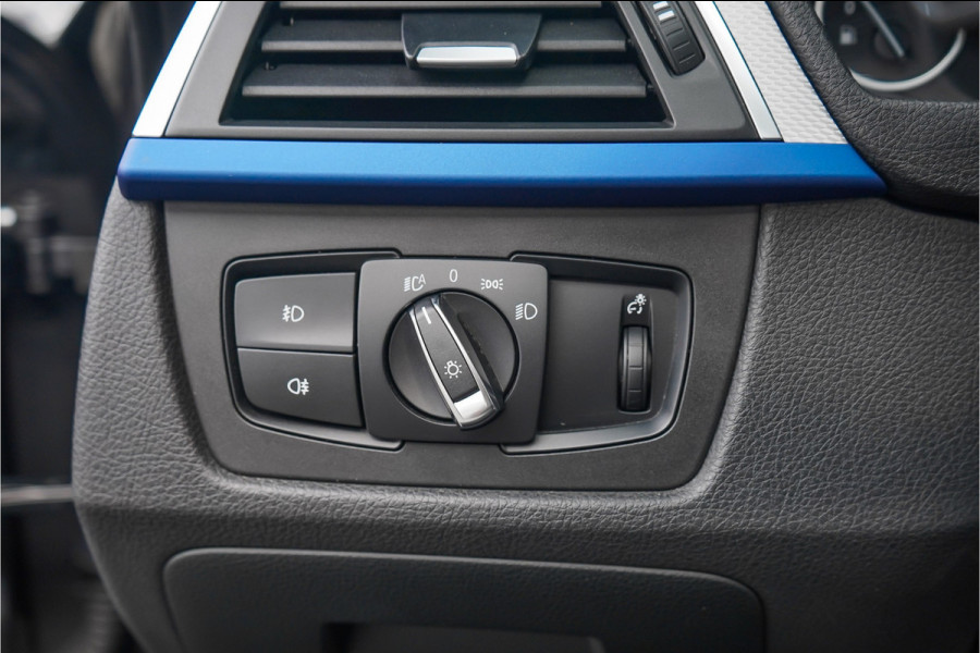 BMW 4 Serie Cabrio 440i M-Sport Nekverwarming Cruise Memory 19"