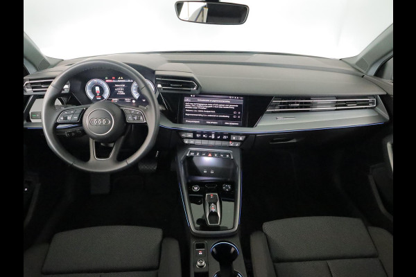 Audi A3 Sportback 40 TFSI e Advanced edition | Camera| Stoelverwarming | Sfeerverlichting |