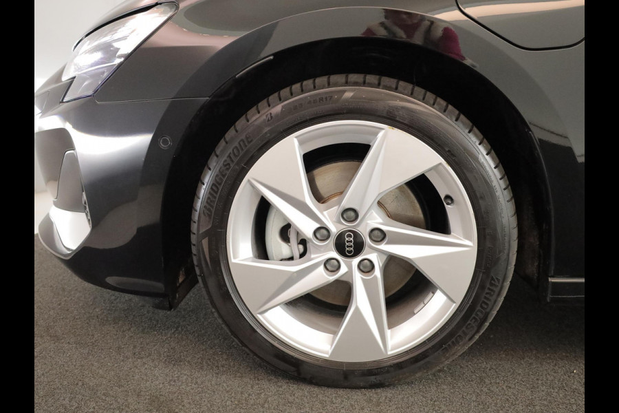 Audi A3 Sportback 40 TFSI e Advanced edition | Camera| Stoelverwarming | Sfeerverlichting |