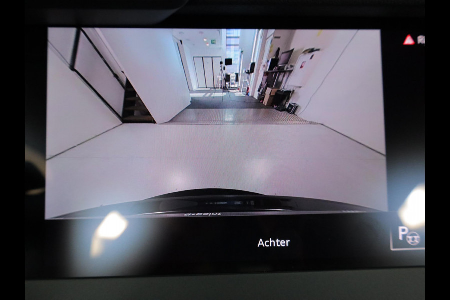 Audi A3 Sportback 40 TFSI e Advanced edition | Camera| Stoelverwarming | Sfeerverlichting |