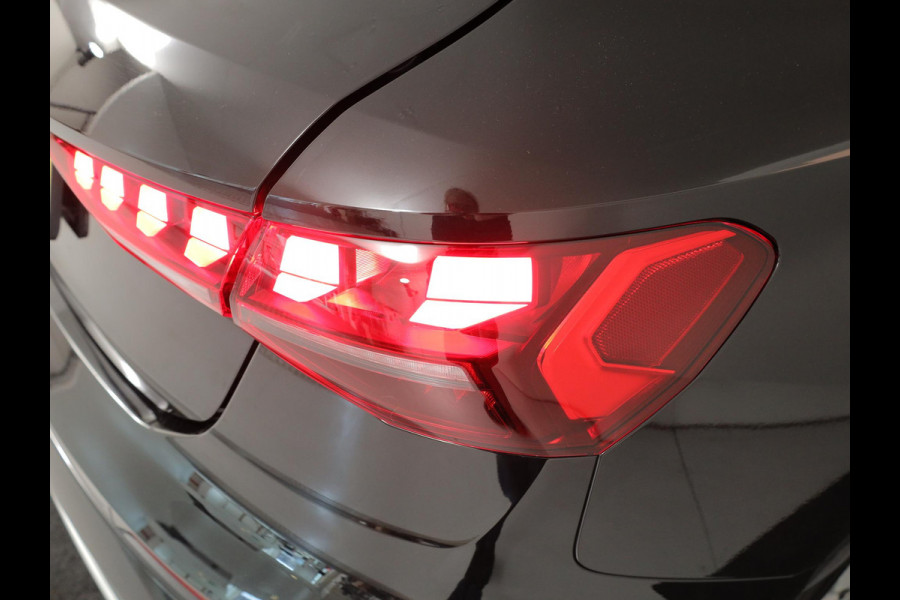 Audi A3 Sportback 40 TFSI e Advanced edition | Camera| Stoelverwarming | Sfeerverlichting |