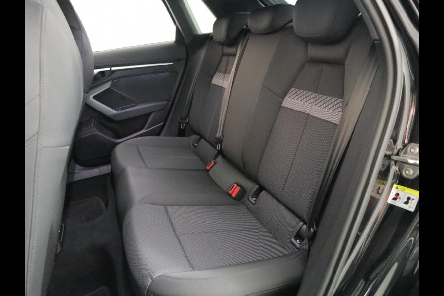 Audi A3 Sportback 40 TFSI e Advanced edition | Camera| Stoelverwarming | Sfeerverlichting |