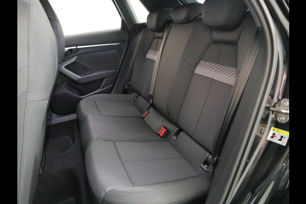 Audi A3 Sportback 40 TFSI e Advanced edition | Camera| Stoelverwarming | Sfeerverlichting |