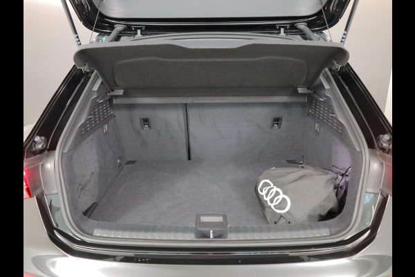 Audi A3 Sportback 40 TFSI e Advanced edition | Camera| Stoelverwarming | Sfeerverlichting |