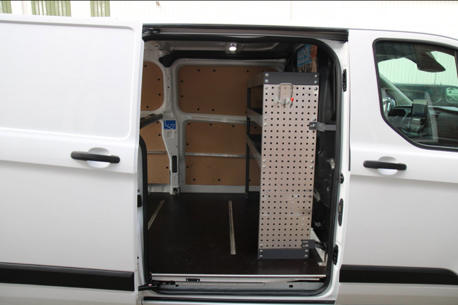 Ford Transit Custom 300 2.0 TDCI L2H1 Trend / Camera / Sync 3 carplay / Dealer onderhouden