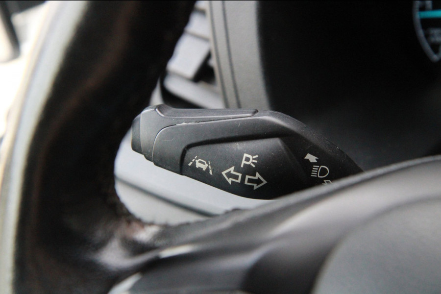 Ford Transit Custom 300 2.0 TDCI L2H1 Trend / Camera / Sync 3 carplay / Dealer onderhouden