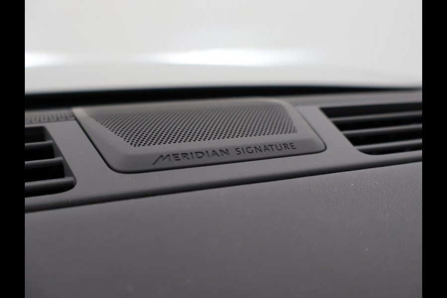 Land Rover Range Rover SV 3.0 P550e PHEV SV - ORIG. NL BORASCO GREY + REAR ENTERTAINMENT | SV INTREPID EXTERIEUR | TREKHAAK