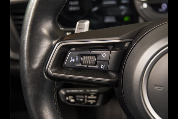 Porsche 911 Cabrio 3.0 Carrera 4S BOSE | CHRONO | 14-VOUDIG | ACC