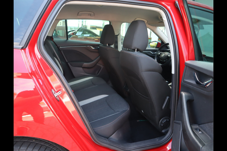 Škoda SCALA 1.0 TSI Business Edition Navi / Stoelverw / Automaat BTW Auto