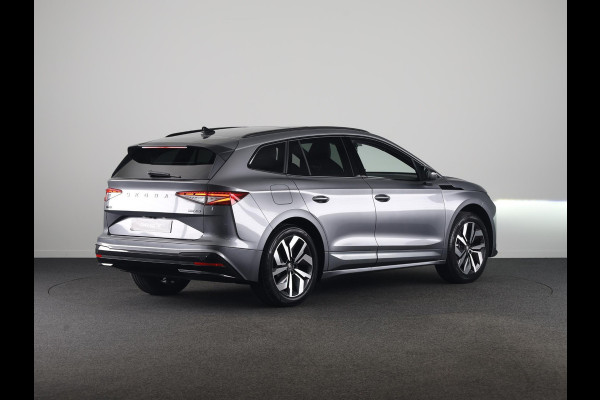 Škoda Enyaq 85 Sportline | Panoramadak | 20 inch | Sportstoelen | Adaptive Cruise | Blind Spot