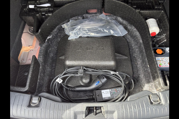 Ford Kuga 2.5 PHEV Vignale 225pk Adaptieve Cruise | Winterpack | Memory Seats | Achteruitrijcamera | Head up Display | 1.500kg Trekgewicht