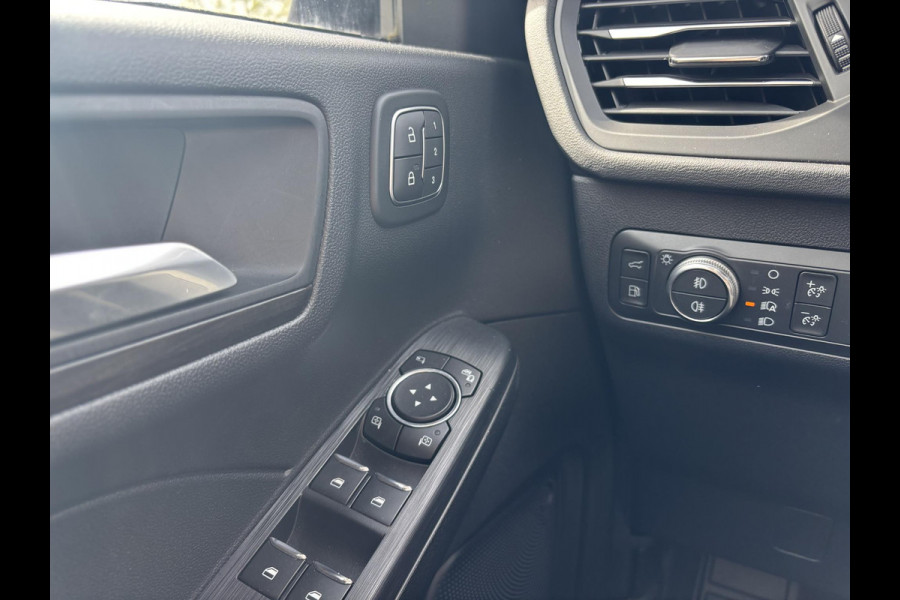 Ford Kuga 2.5 PHEV Vignale 225pk Adaptieve Cruise | Winterpack | Memory Seats | Achteruitrijcamera | Head up Display | 1.500kg Trekgewicht