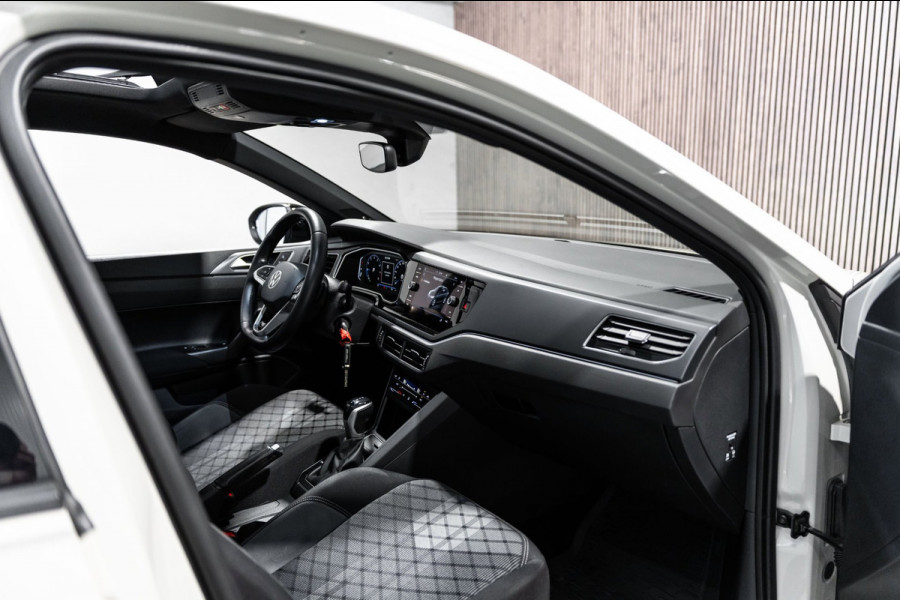 Volkswagen Taigo 1.0 TSI R-Line DSG PANO IQ BEATS