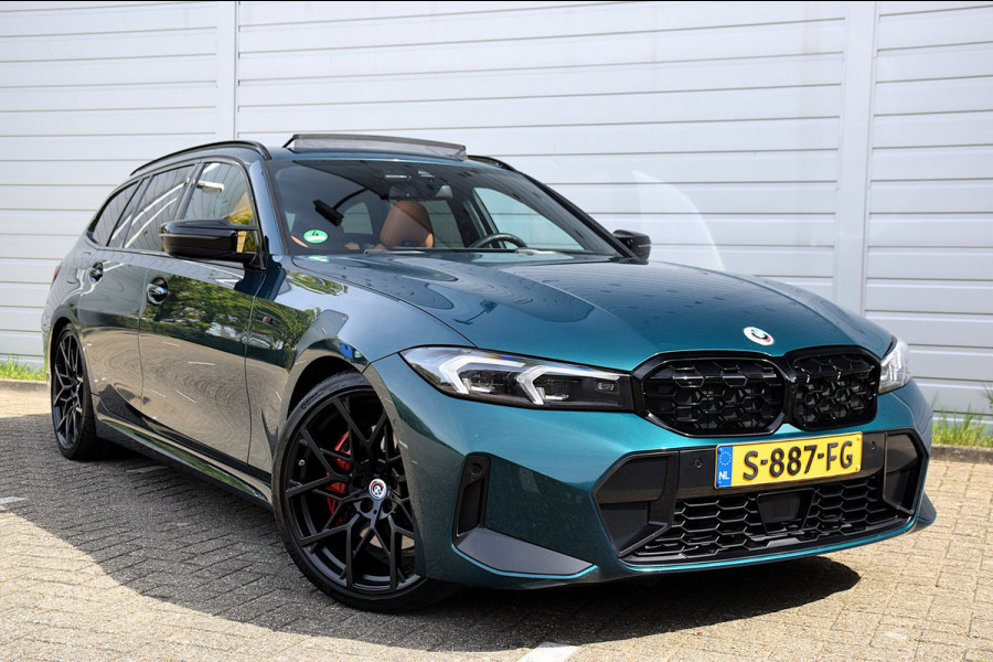 BMW 3 Serie Touring 330e*M-Pakket*Dak*Trekhaak*112Dkm**Keyless*2023*Boston Green*INDIVIDUAL*