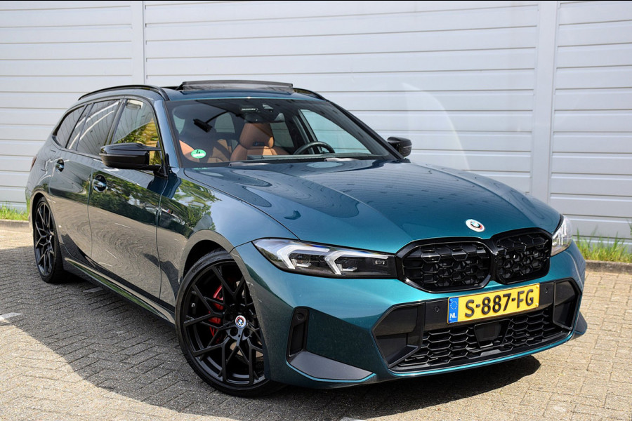 BMW 3 Serie Touring 330e*M-Pakket*Dak*Trekhaak*112Dkm**Keyless*2023*Boston Green*INDIVIDUAL*