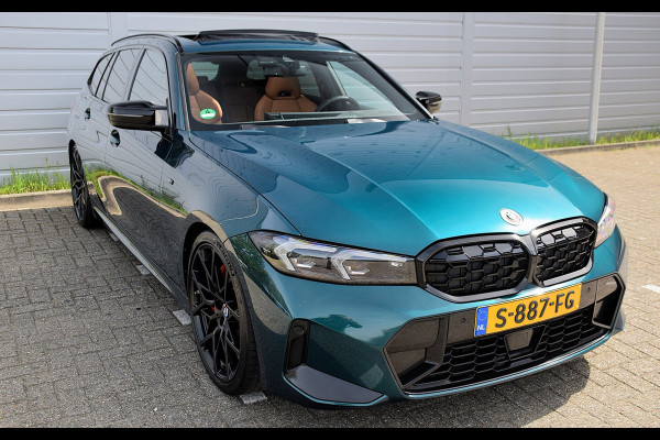 BMW 3 Serie Touring 330e*M-Pakket*Dak*Trekhaak*112Dkm**Keyless*2023*Boston Green*INDIVIDUAL*