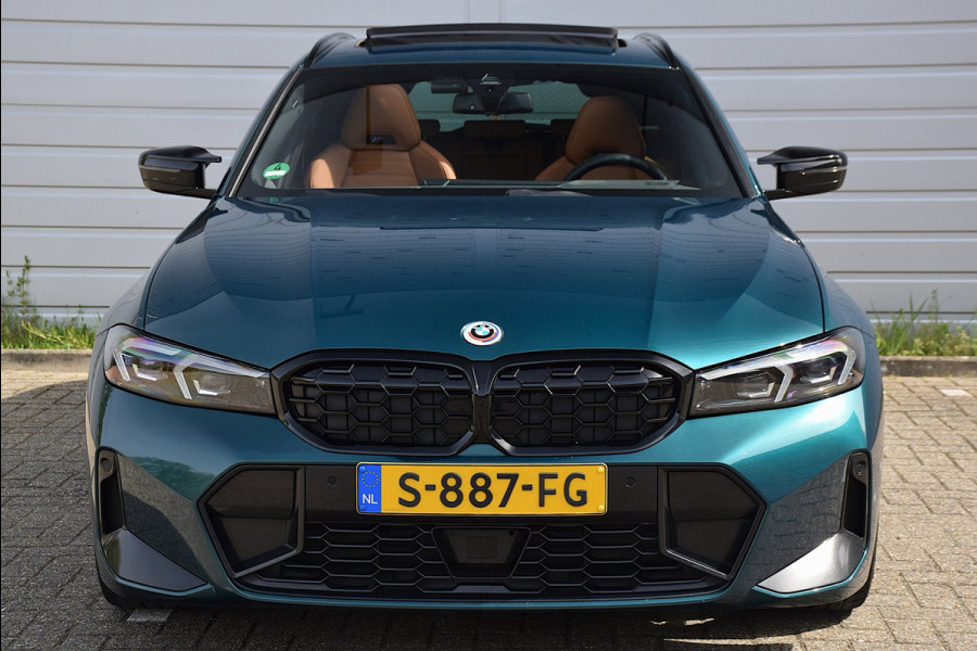 BMW 3 Serie Touring 330e*M-Pakket*Dak*Trekhaak*112Dkm**Keyless*2023*Boston Green*INDIVIDUAL*