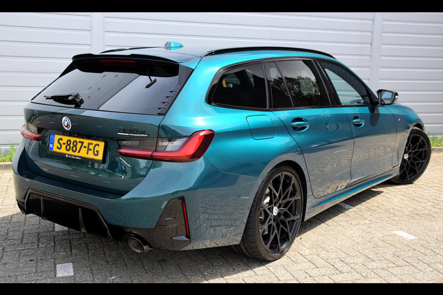 BMW 3 Serie Touring 330e*M-Pakket*Dak*Trekhaak*112Dkm**Keyless*2023*Boston Green*INDIVIDUAL*