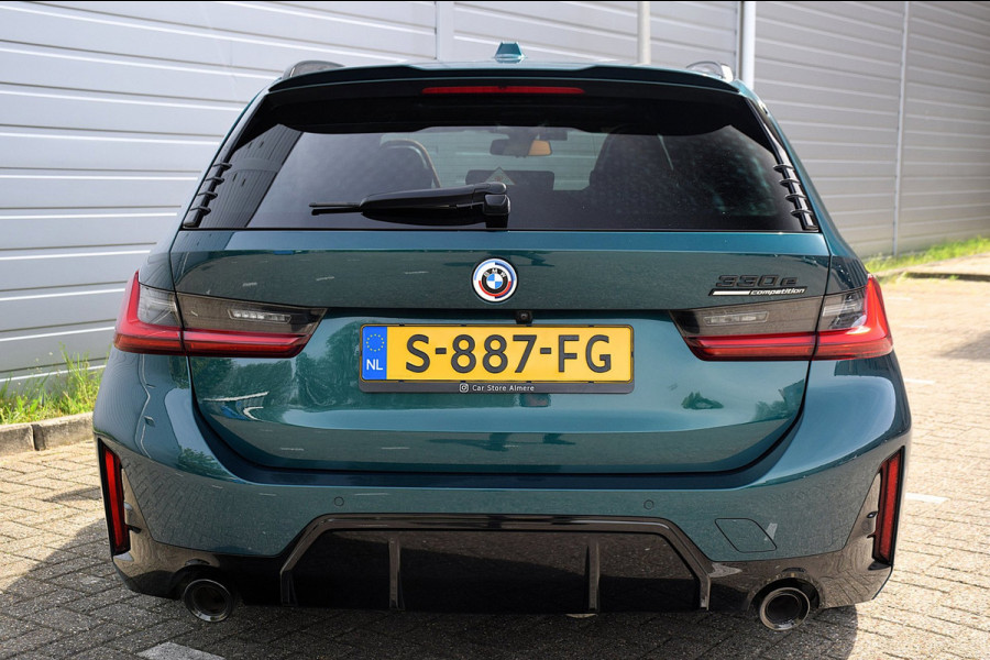 BMW 3 Serie Touring 330e*M-Pakket*Dak*Trekhaak*112Dkm**Keyless*2023*Boston Green*INDIVIDUAL*