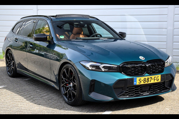 BMW 3 Serie Touring 330e*M-Pakket*Dak*Trekhaak*112Dkm**Keyless*2023*Boston Green*INDIVIDUAL*