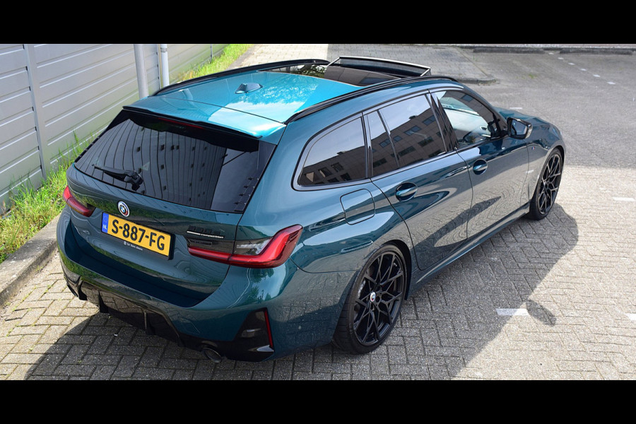 BMW 3 Serie Touring 330e*M-Pakket*Dak*Trekhaak*112Dkm**Keyless*2023*Boston Green*INDIVIDUAL*